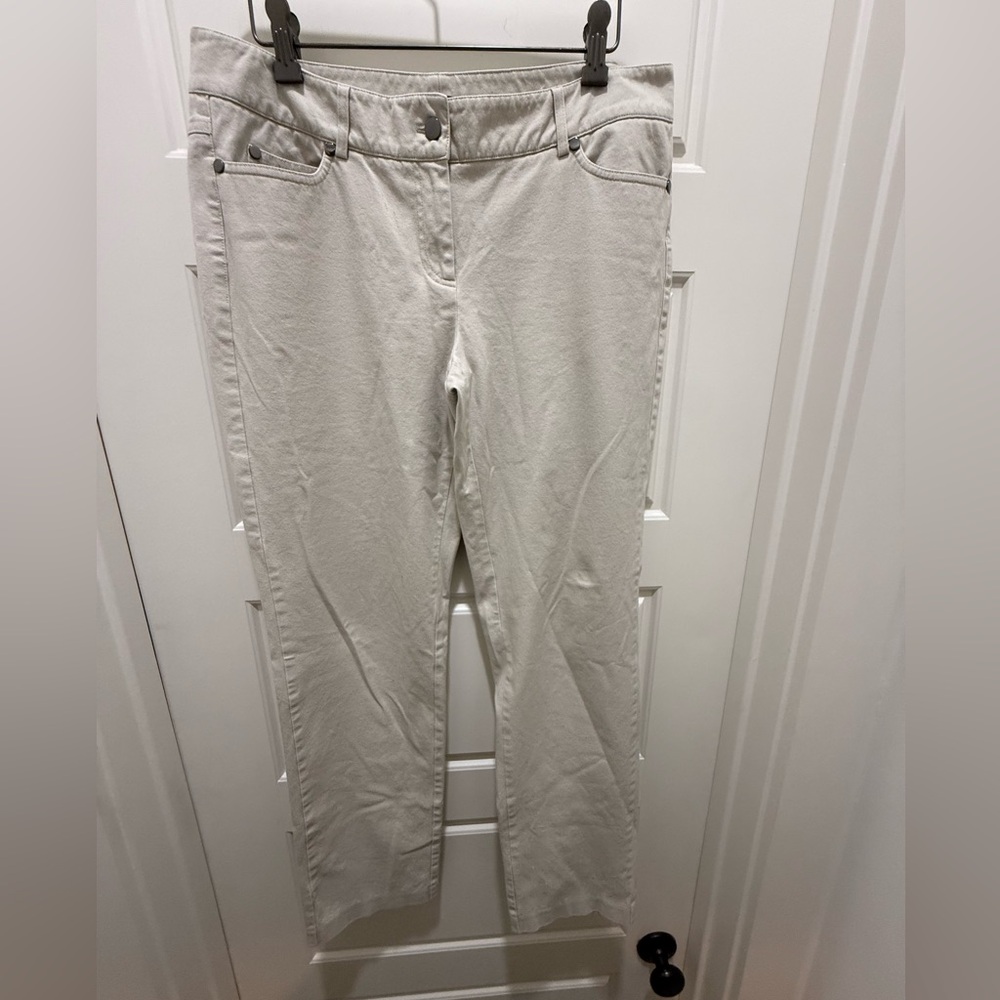 J. McLaughlin. Lightweight 5 Pocket Light Khaki Pant. Size 10.